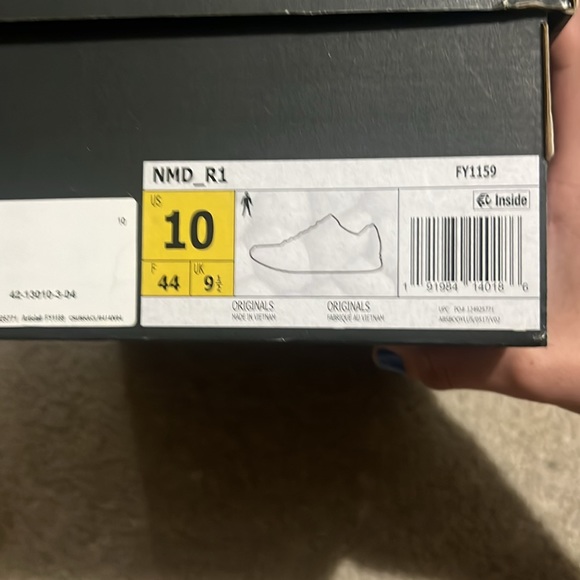 Addidas shoes.  Men’s:10 - Picture 4 of 6